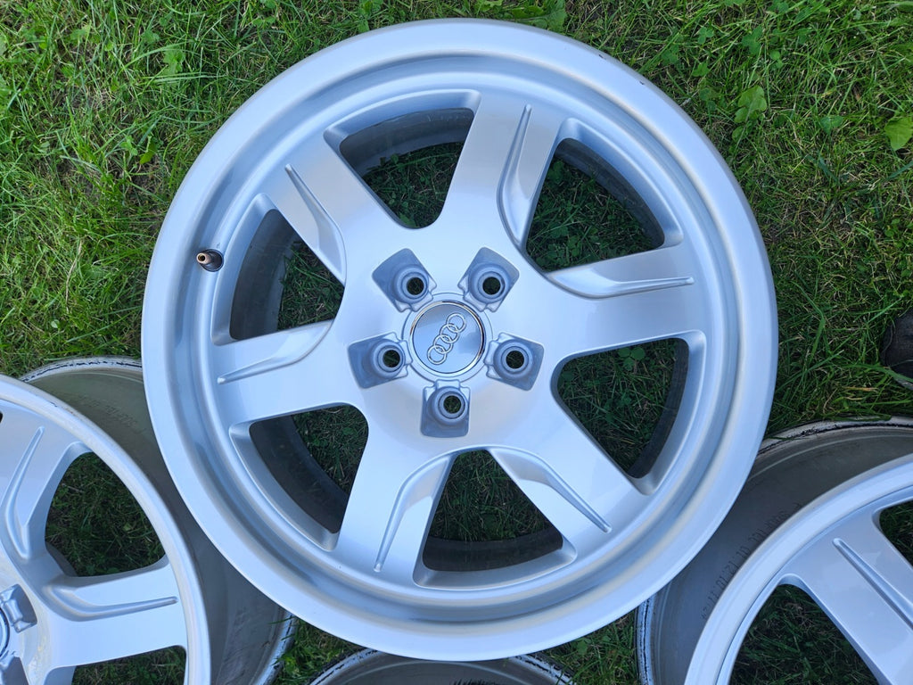 4x Alufelge 17 Zoll 7.5" 5x112 Glanz Silber 8T0601025B Audi Rim Wheel FEL1825223981iq