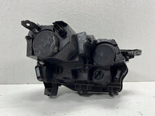 Laden Sie das Bild in den Galerie-Viewer, Frontscheinwerfer Toyota Proace City Verso 9835780680 Links Headlight SCH3470815167hb