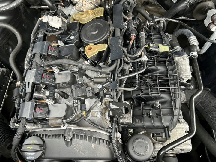 Motor Audi A5 A4 CNCB 2.0 180PS 132kW 85TKm 2013 Benzin Engine Komplett MOT8134646120dl