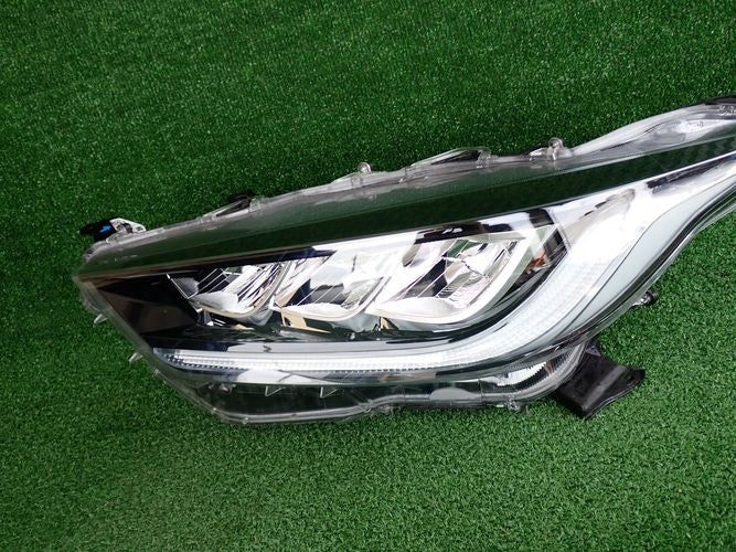 Frontscheinwerfer Toyota Yaris LED Links Scheinwerfer Headlight