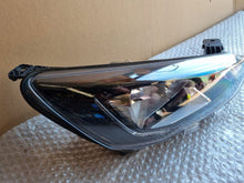 Laden Sie das Bild in den Galerie-Viewer, Frontscheinwerfer Ford Focus JX7B-13W029-CE Rechts Scheinwerfer Headlight