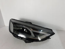 Laden Sie das Bild in den Galerie-Viewer, Frontscheinwerfer Audi A4 B9 8W0941011 FALSE Scheinwerfer Headlight SCH4471396751iq