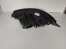 Laden Sie das Bild in den Galerie-Viewer, Frontscheinwerfer Renault Master I 260105567R LED Rechts Scheinwerfer Headlight SCH1331067712nm