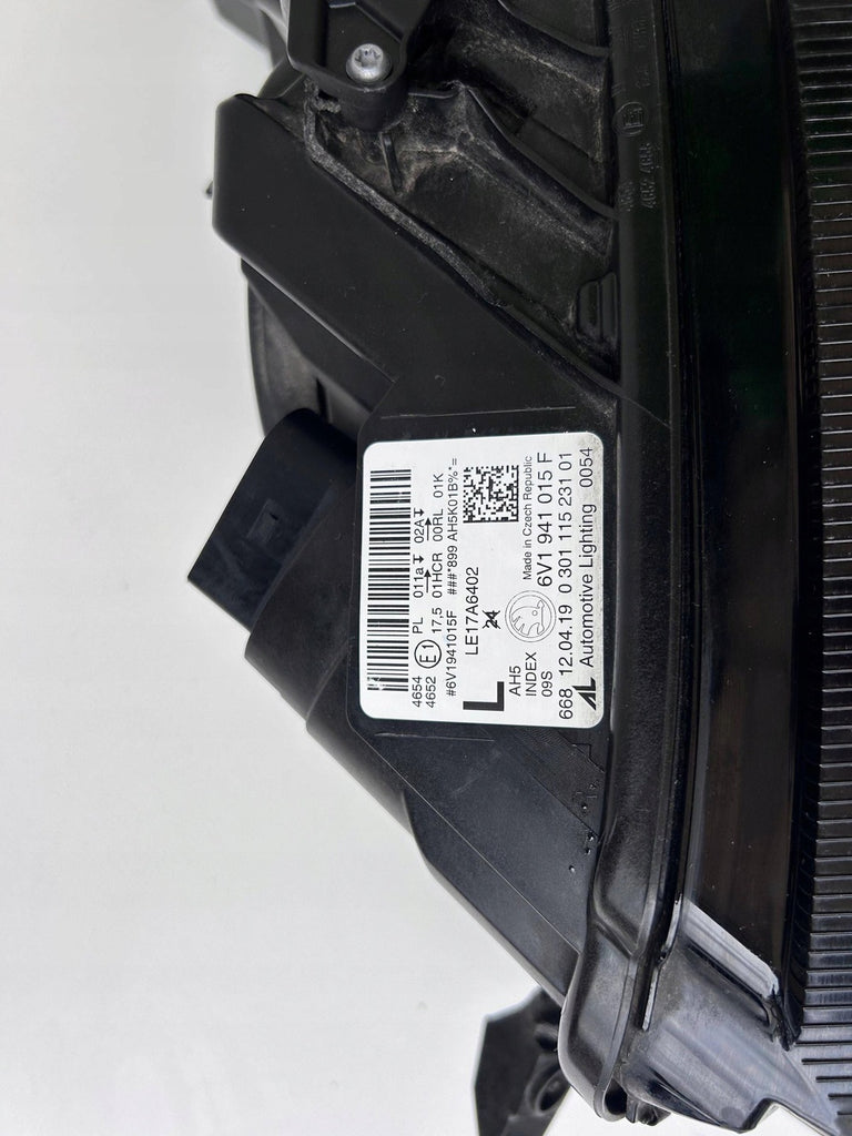 Frontscheinwerfer Skoda Fabia III 6V1941015F LED Ein Stück (Rechts oder Links)