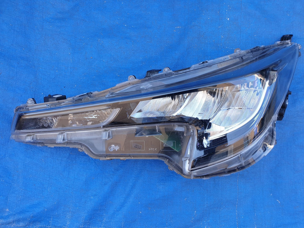 Frontscheinwerfer Toyota Corolla 81150-02S60 90154118 LED Links Headlight SCH4707439236qt