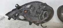 Laden Sie das Bild in den Galerie-Viewer, Frontscheinwerfer Renault 938598830 83859829 Halogen Ein Satz Headlight