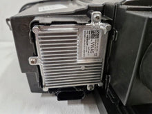 Load image into Gallery viewer, Frontscheinwerfer VW Passat LED Ein Satz Scheinwerfer Headlight SCH2366761073ze