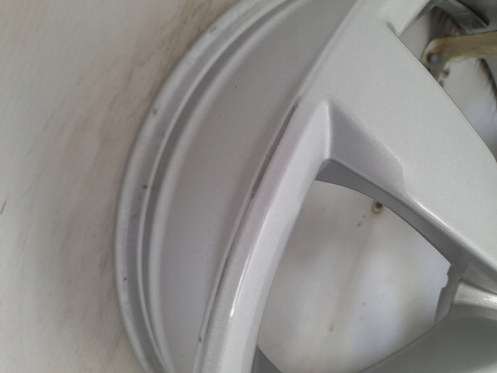 1x Alufelge 17 Zoll 6.0" 5x112 48ET Glanz Silber 5G0601025K VW Rim Wheel FEL8877869485zc