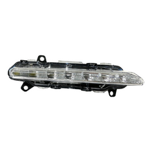 Load image into Gallery viewer, Frontscheinwerfer Mercedes-Benz A2218201856 Halogen Rechts Headlight