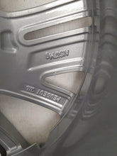 Load image into Gallery viewer, 1x Alufelge 16 Zoll 7.0&quot; 5x108 40ET Glanz 9814117777 Peugeot Rim Wheel