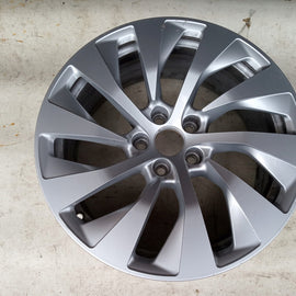 1x Alufelge 18 Zoll 8.0