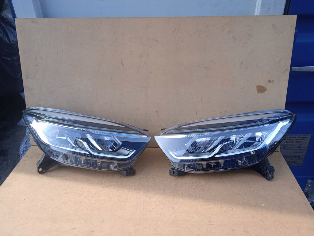 Frontscheinwerfer Renault Captur I 260107244R FULL LED Rechts oder Links