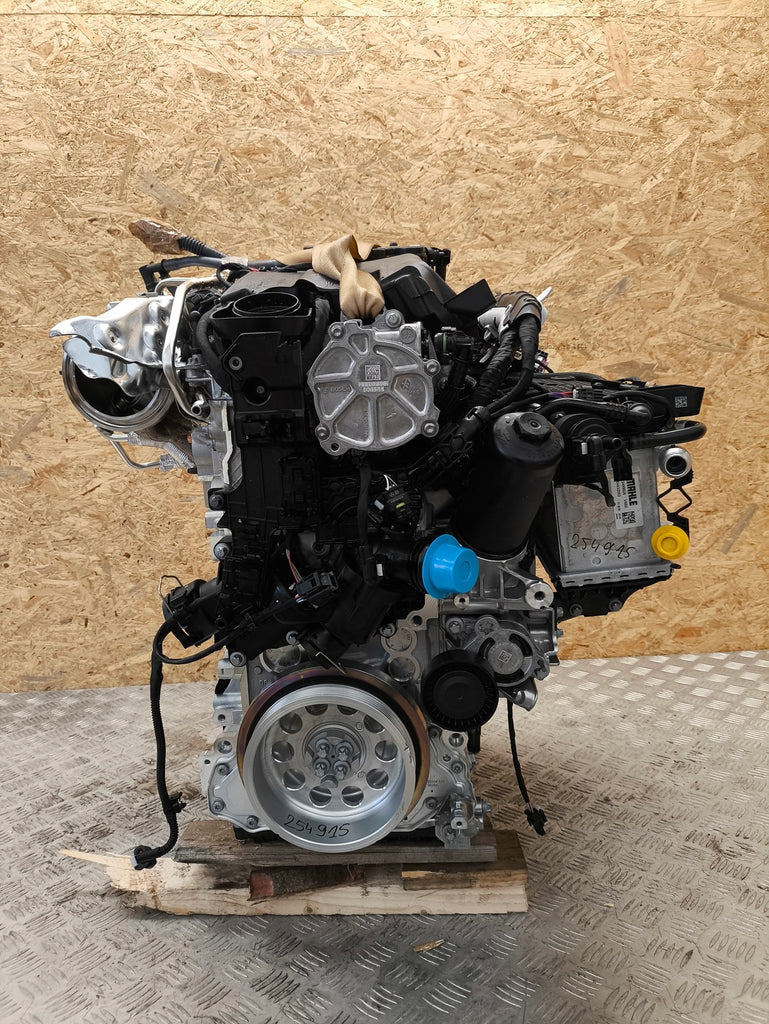 Motor Mercedes-Benz W206 254915 1.5 2024 Benzin Engine Komplett