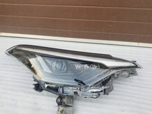Laden Sie das Bild in den Galerie-Viewer, Frontscheinwerfer Toyota C-Hr 81130-YP282 LED Rechts Scheinwerfer Headlight SCH9296607196pw