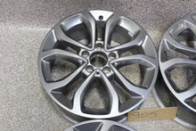 Laden Sie das Bild in den Galerie-Viewer, 4x Alufelge 17 Zoll 7.0" 5x112 48 5ET Glanz A2054010200 Mercedes-Benz W205 FEL7864485940je