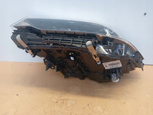 Laden Sie das Bild in den Galerie-Viewer, Frontscheinwerfer BMW 5 G31 G30 7214951-03 Xenon Links Scheinwerfer Headlight