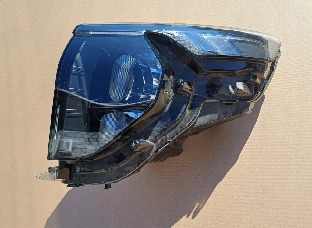 Frontscheinwerfer Ford Transit Courier R2X613E015AE Links Scheinwerfer Headlight SCH7471949118jr