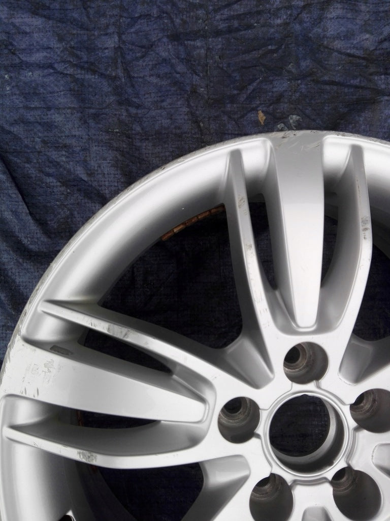 1x Alufelge 17 Zoll 6.5" 5x112 33ET Glanz Silber 8U0601025E Audi Q3 Rim Wheel FEL3023318495xy