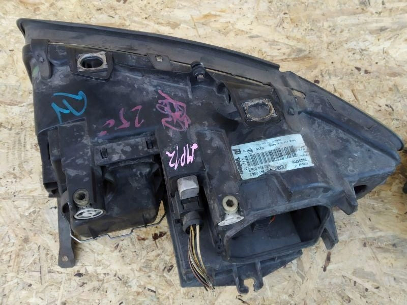 Frontscheinwerfer Audi A4 B6 Links Scheinwerfer Headlight SCH7005492665fu
