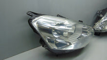 Laden Sie das Bild in den Galerie-Viewer, Frontscheinwerfer Citroën Berlingo 89318001 89317991 Ein Satz Headlight SCH8307799353cl