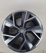 Load image into Gallery viewer, 1x Alufelge 19 Zoll 7.0" 5x112 43ET 565601025F Skoda Kodiaq Rim Wheel FEL4843413434fi