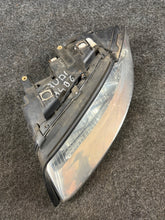 Laden Sie das Bild in den Galerie-Viewer, Frontscheinwerfer Audi A4 B6 Links Scheinwerfer Headlight SCH4018751858eb