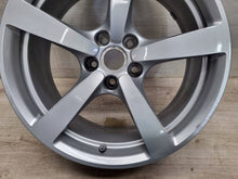 Load image into Gallery viewer, 1x Alufelge 18 Zoll 8.0" 5x112 21ET Glanz Silber 95B601025DA Porsche Macan FEL8470263882zl