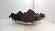 Load image into Gallery viewer, Frontscheinwerfer Toyota Corolla Verso Rechts Scheinwerfer Headlight SCH9149185089hm