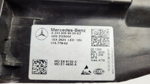 Laden Sie das Bild in den Galerie-Viewer, Frontscheinwerfer Mercedes-Benz Eqb A2439069000KZ LED Rechts Headlight SCH9456413062hg