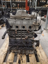 Laden Sie das Bild in den Galerie-Viewer, Motor VW Passat CBD 2.0 TDI 110PS 81kW 134TKm 2008 Diesel Engine Unkomplett