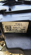 Load image into Gallery viewer, Frontscheinwerfer Audi A1 82A941773B Links Scheinwerfer Headlight SCH1093092822hl