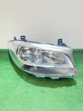 Laden Sie das Bild in den Galerie-Viewer, Frontscheinwerfer Mercedes-Benz Sprinter A9109060100 Rechts Headlight SCH1697979797hu