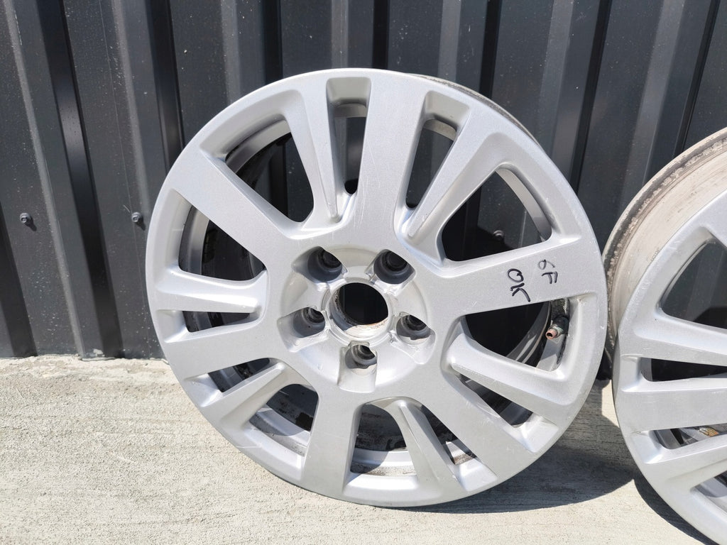 4x Alufelge 16 Zoll 7.0" 5x112 42ET Glanz Silber 4F0601025CF Audi A4 A3