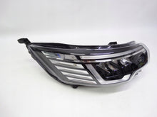 Laden Sie das Bild in den Galerie-Viewer, Frontscheinwerfer Renault Trafic III 260102899R LED Rechts Headlight SCH9679838647yr