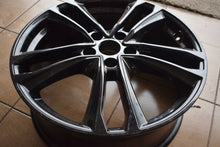Load image into Gallery viewer, 1x Alufelge 19 Zoll 7.5" 5x114.3 49 5ET 52910-2W400 Hyundai Santa I Fe Rim Wheel FEL6478463068ad