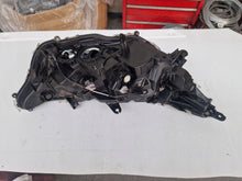 Load image into Gallery viewer, Frontscheinwerfer Toyota V LED Ein Stück (Rechts oder Links) Headlight SCH8924868203ap
