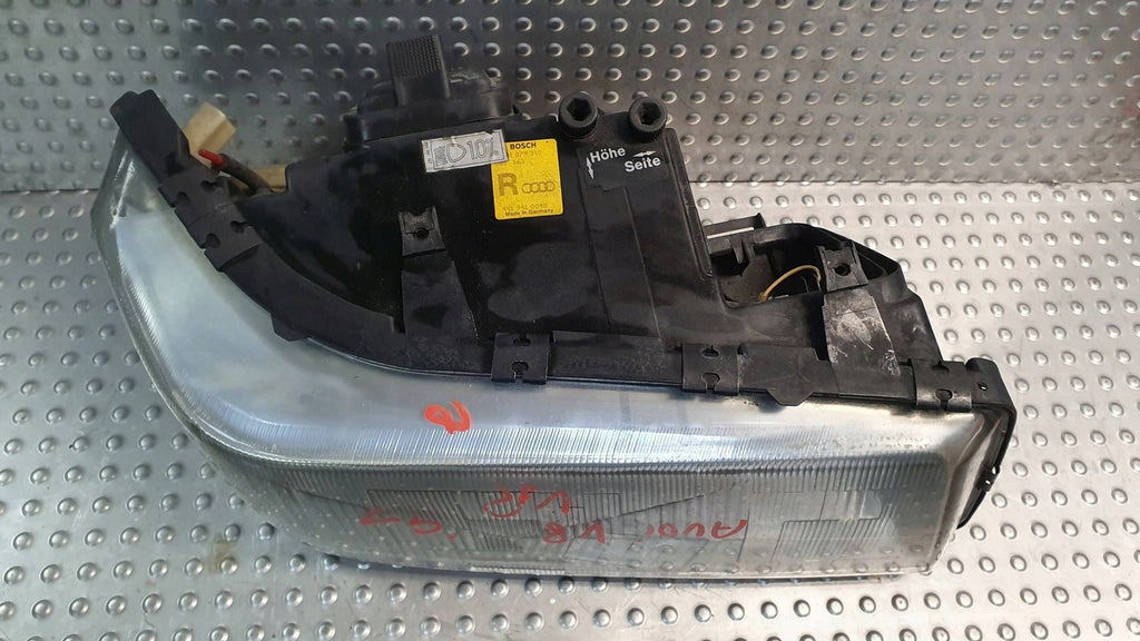 Frontscheinwerfer Audi V8 441941004B Rechts Scheinwerfer Headlight