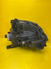 Laden Sie das Bild in den Galerie-Viewer, Frontscheinwerfer Mitsubishi Eclipse Cross I 100-67131 LED FALSE Headlight SCH5389391159re