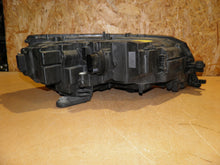 Laden Sie das Bild in den Galerie-Viewer, Frontscheinwerfer Skoda Octavia III 5E1941015D LED Links Scheinwerfer Headlight SCH9709328272pf