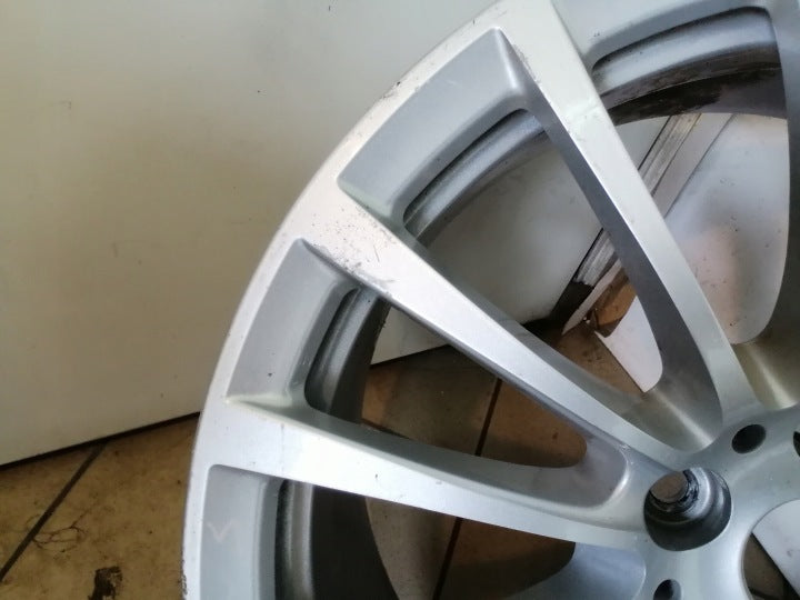 1x Alufelge 18 Zoll 8.0" 5x112 30ET Glanz Silber 6861224 BMW 5 G31 G30 Rim Wheel FEL9925194773cr