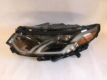 Laden Sie das Bild in den Galerie-Viewer, Frontscheinwerfer Land Rover Sport Discovery L550 MK72-13W030-F LED Links SCH6583125896ys