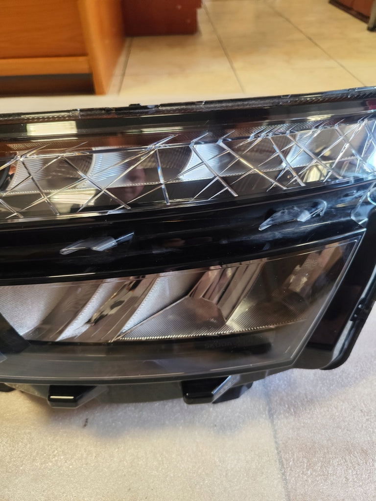 Frontscheinwerfer Skoda Kamiq 658941015B LED Links Scheinwerfer Headlight SCH4360116067hj