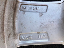 Laden Sie das Bild in den Galerie-Viewer, 1x Alufelge 17 Zoll 6.0" 5x112 50ET 2K5601025D VW Caddy Rim Wheel FEL1261229189jy