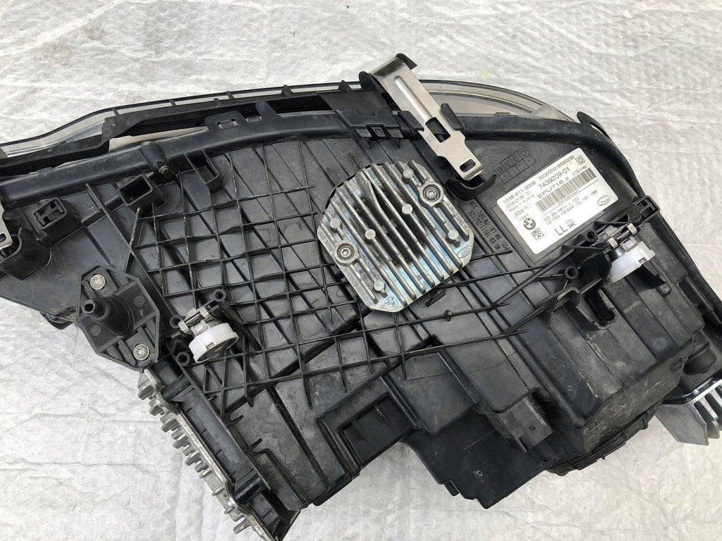 Frontscheinwerfer BMW G31 G30 7439209-01 LED Ein Stück (Rechts oder Links) SCH8527348991zx