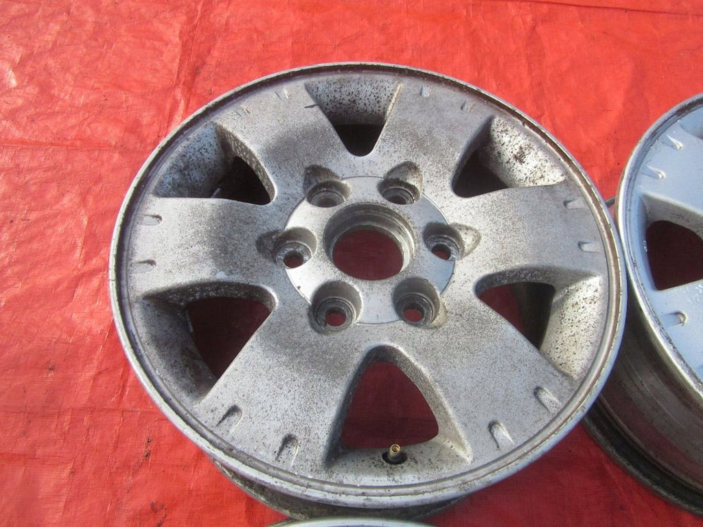 4x Alufelge 16 Zoll 7.0" 6x139.7 46ET Mitsubishi Pajero I Rim Wheel FEL5093076179fu