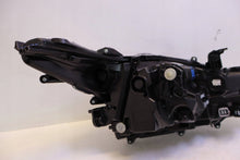Laden Sie das Bild in den Galerie-Viewer, Frontscheinwerfer Toyota Corolla 81150-02T51 Links Scheinwerfer Headlight SCH4768713125uf