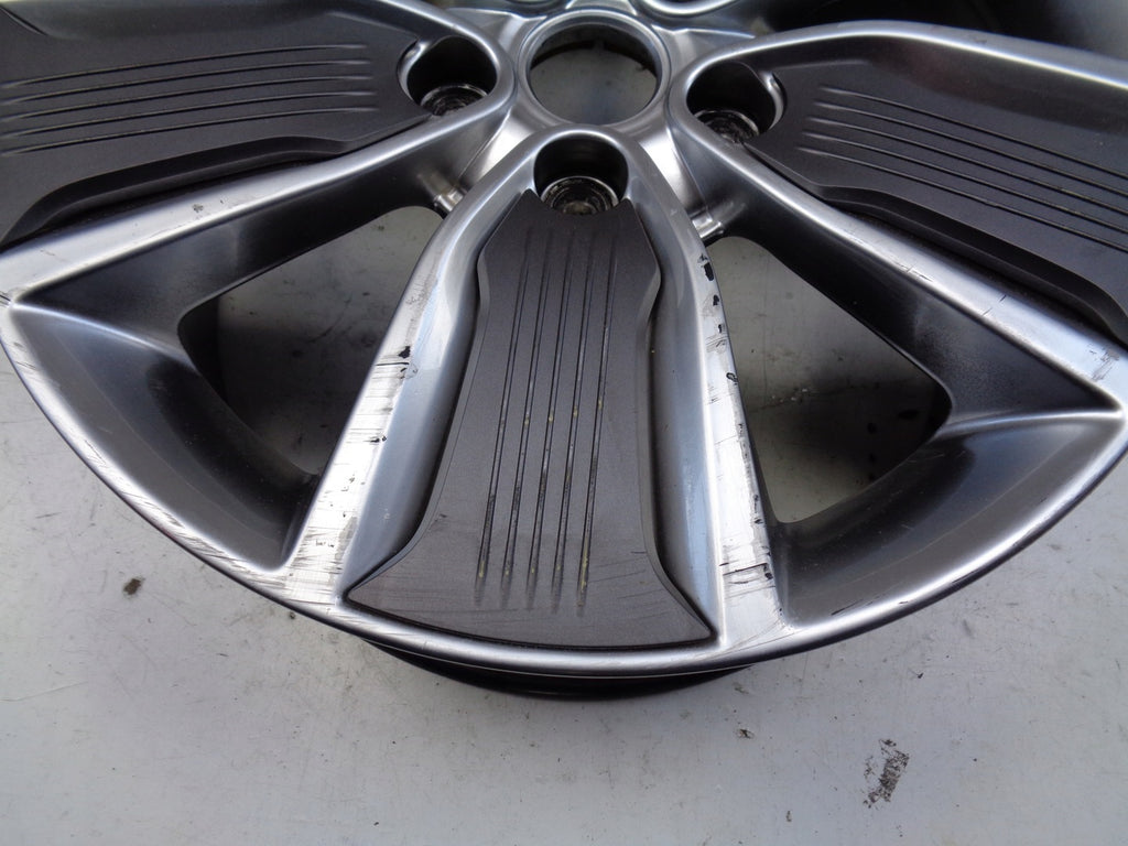 1x Alufelge 17 Zoll 7.0" 5x114.3 53ET Glanz Silber 52910-G2300 Hyundai Rim Wheel