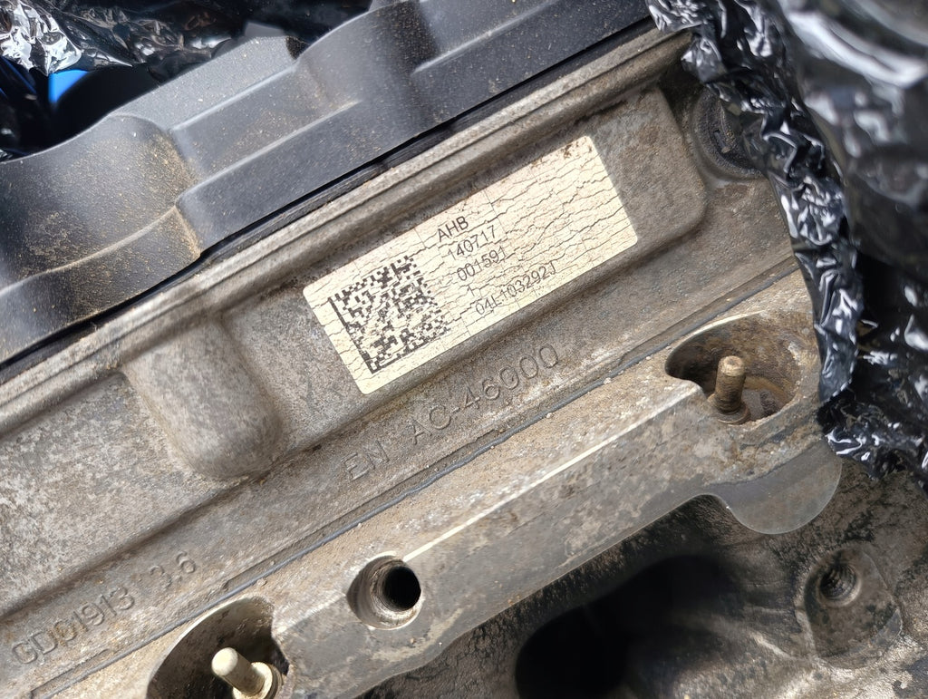 Motor Audi A4 B9 DEUA DEUC CZHA 2.0 TDI 150PS Diesel Engine Unkomplett