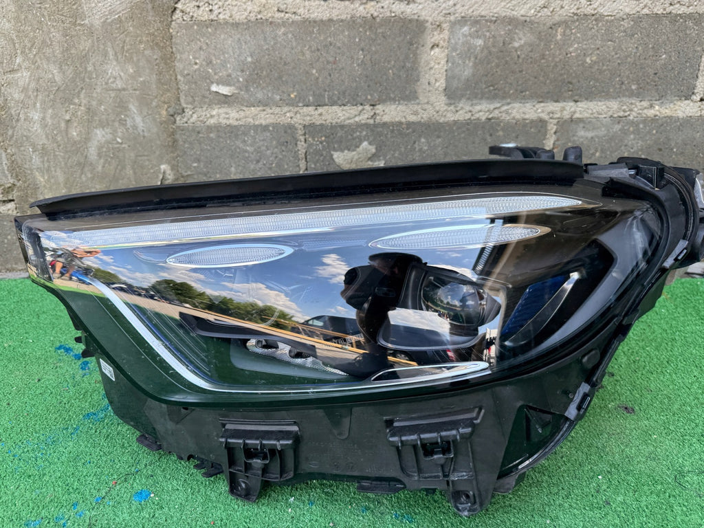 Frontscheinwerfer Mercedes-Benz Glc A2549066702 Full LED Links Headlight SCH3512098123xw