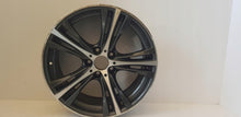 Load image into Gallery viewer, 1x Alufelge 19 Zoll 8.0" 5x120 6883014 BMW 3 F30 F31 Rim Wheel FEL2301821272rw